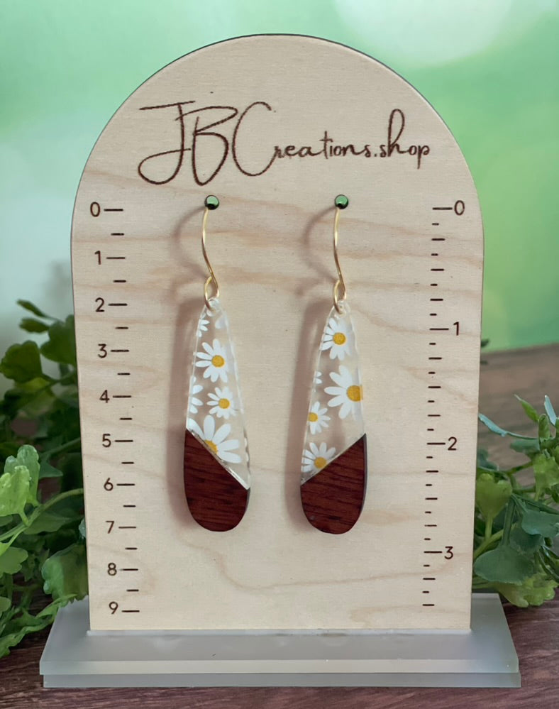 Teardrop Daisy Earrings